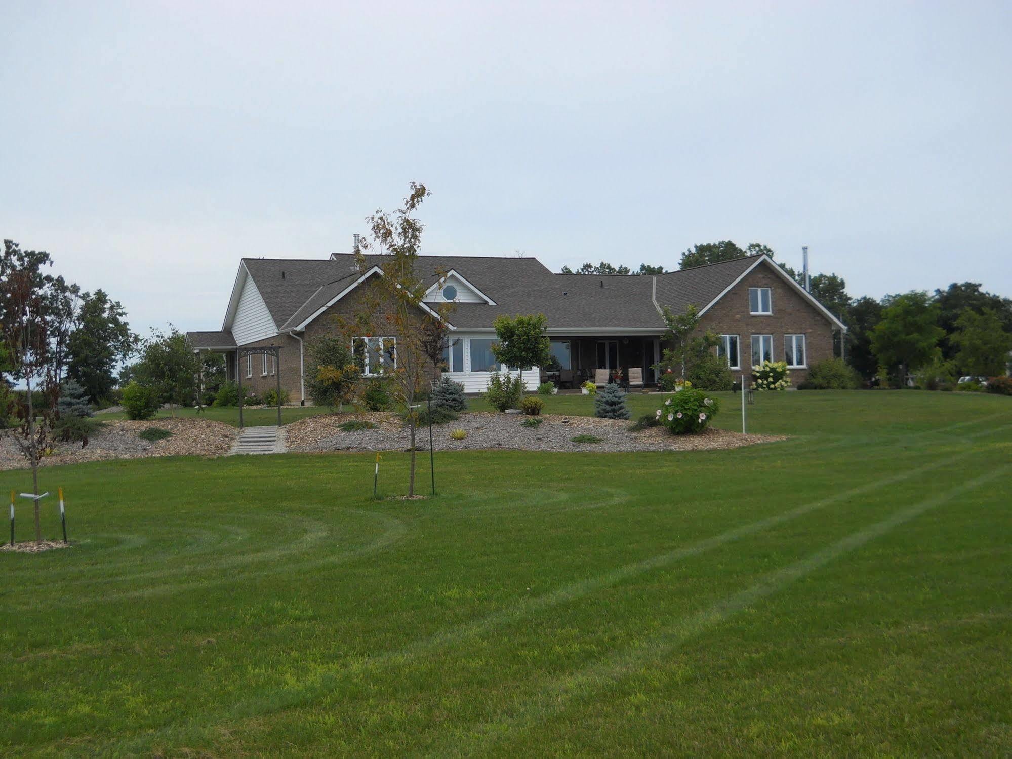 Wenzler'S Landing B&B Wheatley Екстериор снимка